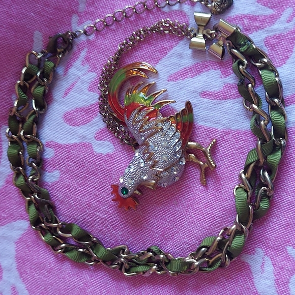 Betsey Johnson Jewelry - Betsey Johnson FARMHOUSE ROOSTER NECKLACE